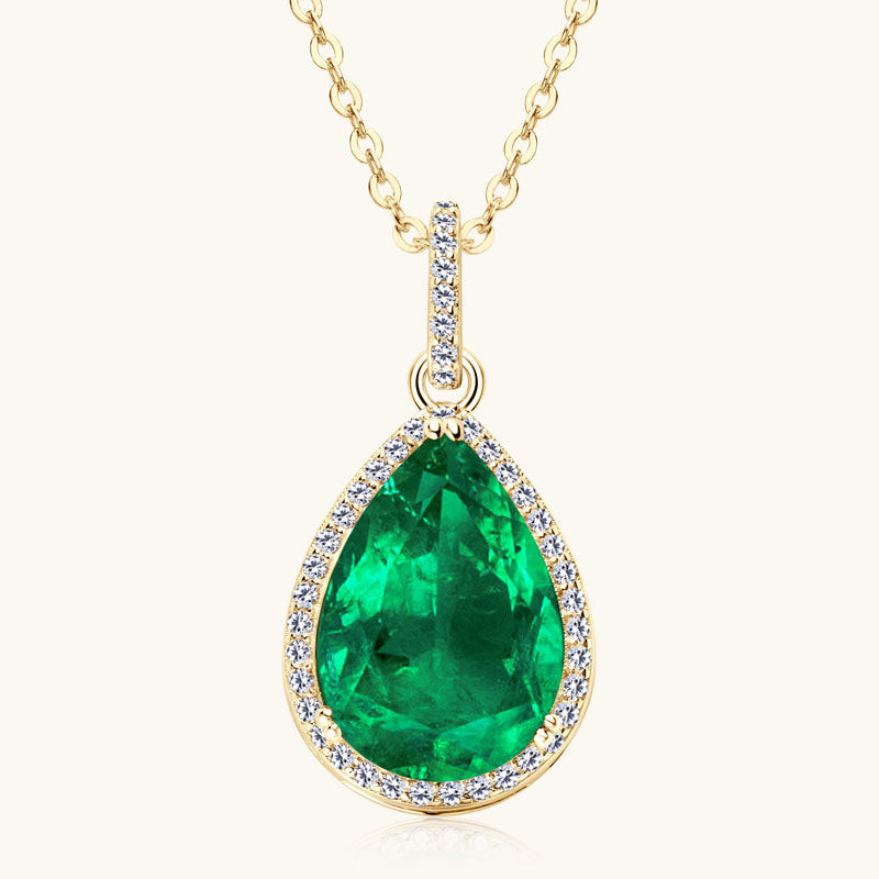 Water droplet emerald necklace for girls with high-end design, collarbone chain S925 pure silver plated with gold pendant