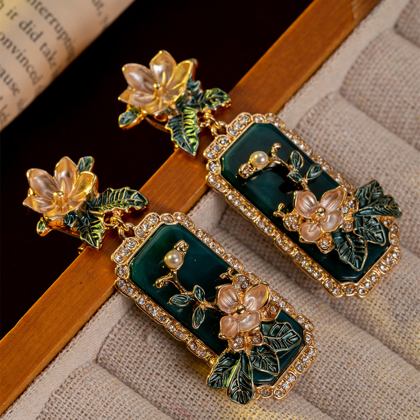 Middle aged earrings, high-end goods, palace style, retro temperament, long earrings, Chinese heavy industry relief, exaggerated personality earrings