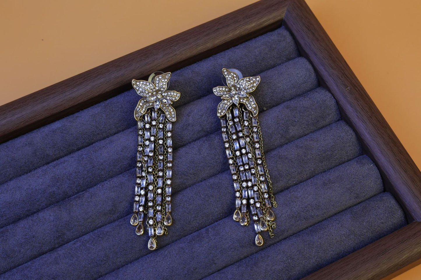 European and American exaggerated full diamond flower earrings, mid-century light luxury, vintage earrings, crystal star tassel earrings
