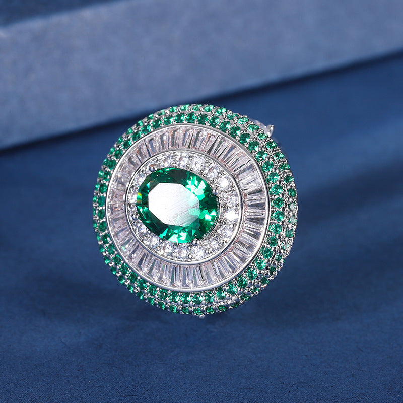 Jewelry copper gold-plated European and American simulated colored gemstone emerald sparkling diamond pendant for women