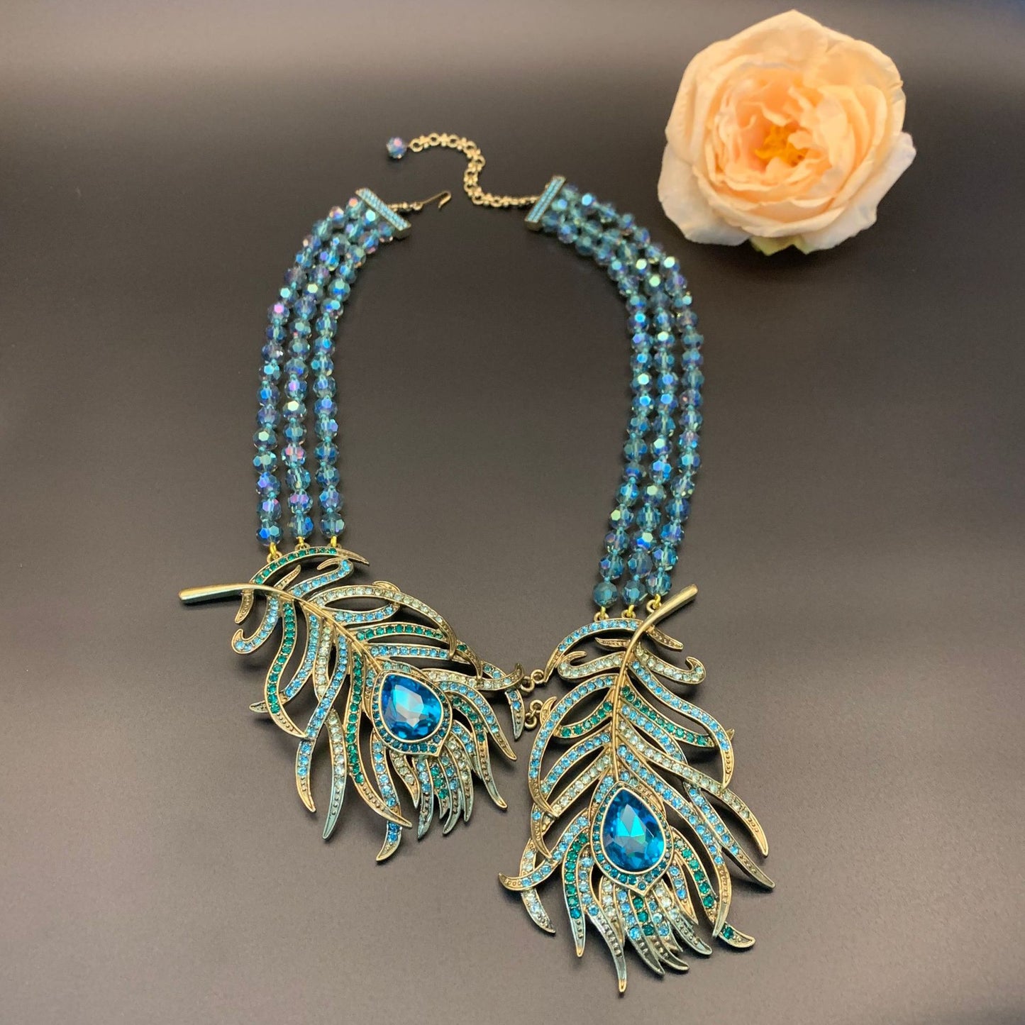 New feather style diamond inlaid multi-layer string glass necklace retro palace style earrings