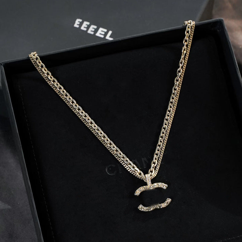 2025 New Vintage Classic Letter Necklace Double Layer Diamond Set Neck Chain