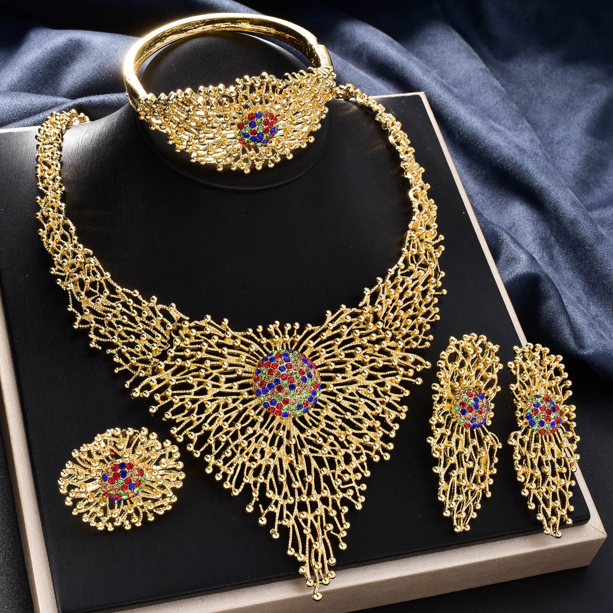 European and American Dubai 18K inlaid rhinestone necklace, earrings, rings, bracelets, jewelry set