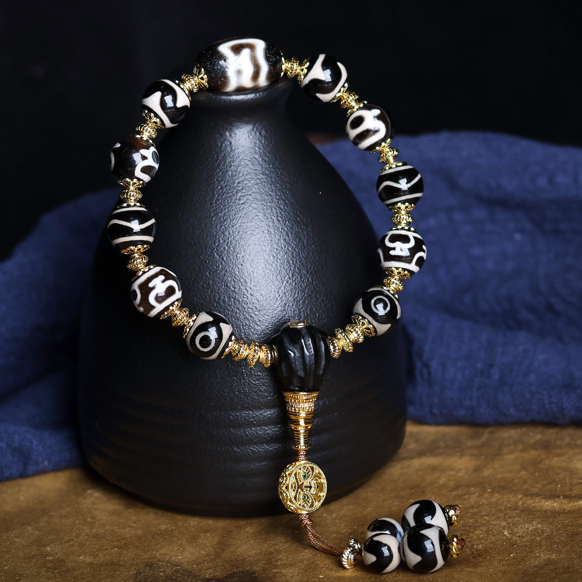 Bracelet Tibetan Dzi Beads Multi-Treasure Bracelet Tiger Teeth Wealth God Aquarius Three Eyes Vintage Retro Bracelet