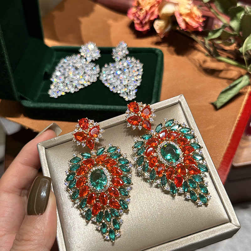 Heavy Industry Hollow Heart Set with Water Drop Zircon Earrings 2024 New Edition