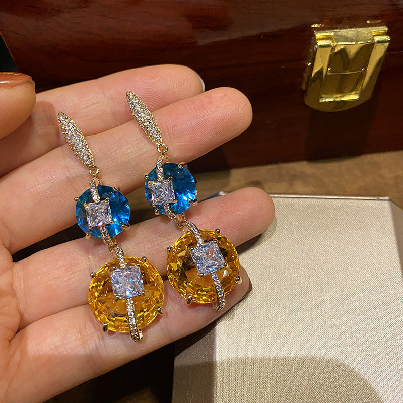 Micro inlaid with two colorful crystals, versatile silver needle earrings