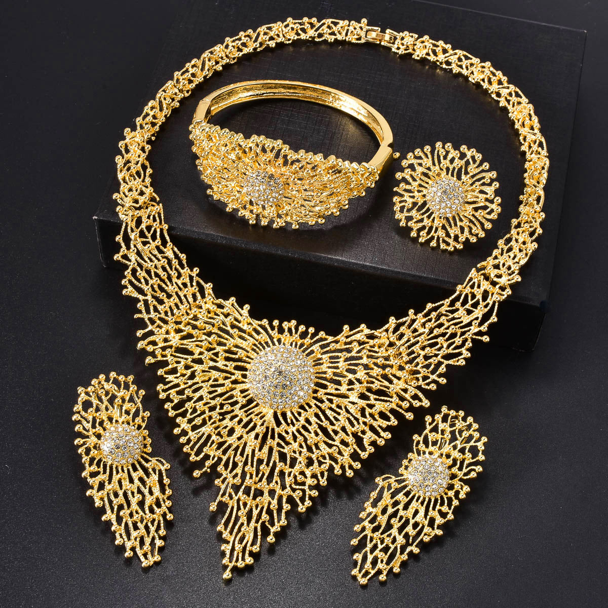 European and American Dubai 18K inlaid rhinestone necklace, earrings, rings, bracelets, jewelry set