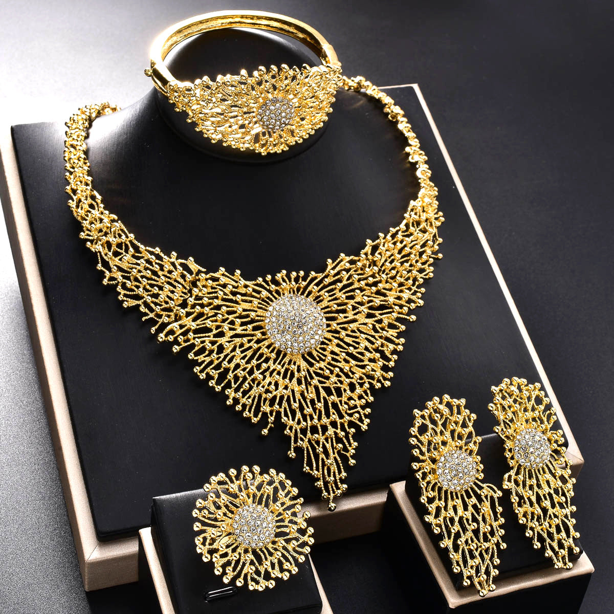 European and American Dubai 18K inlaid rhinestone necklace, earrings, rings, bracelets, jewelry set