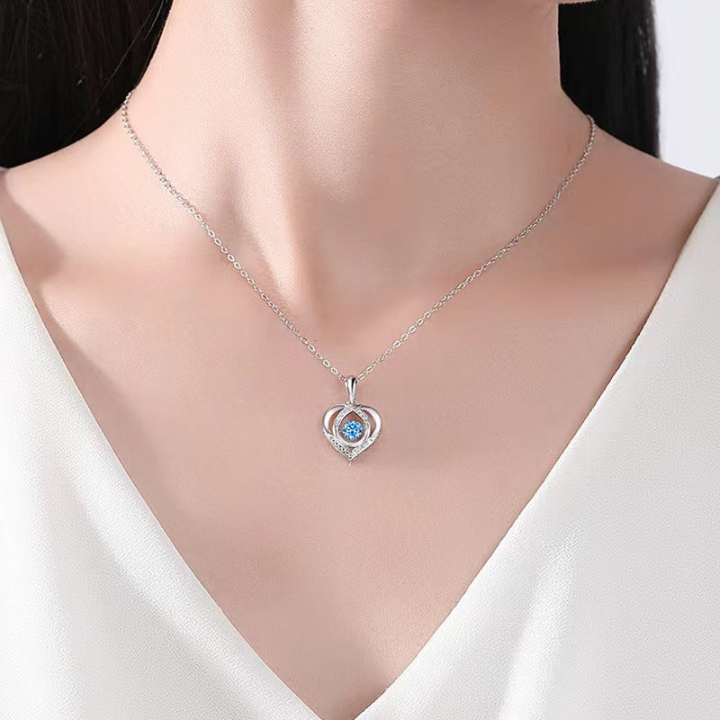 Heart necklace for women, dynamic heart-shaped collarbone chain, Mother's Day gift, Valentine's Day gift pendant