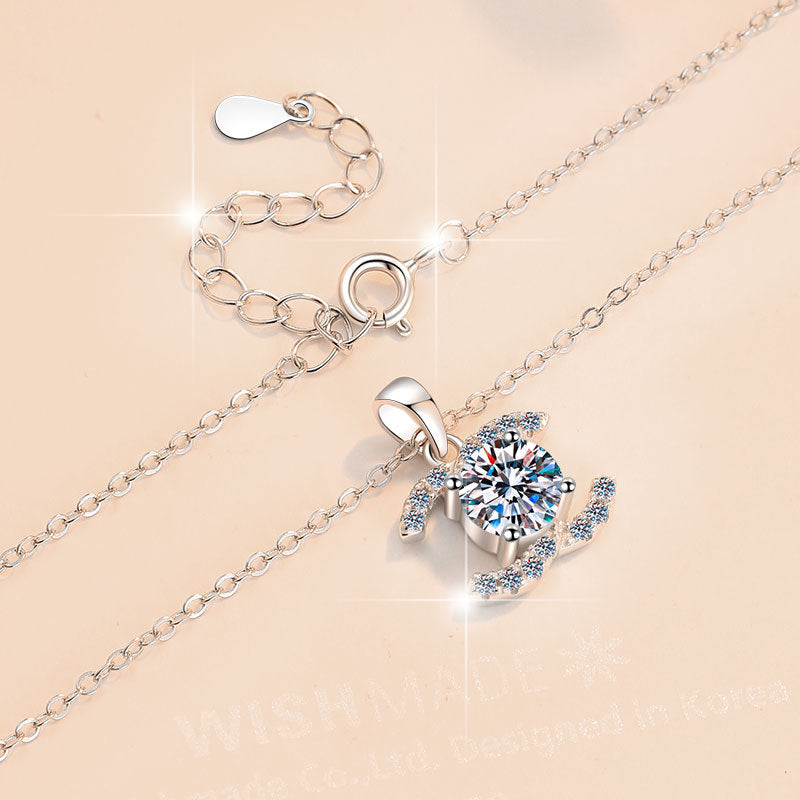 S925 silver moissanite pendant collarbone chain fashionable versatile accessory high-end pure silver necklace