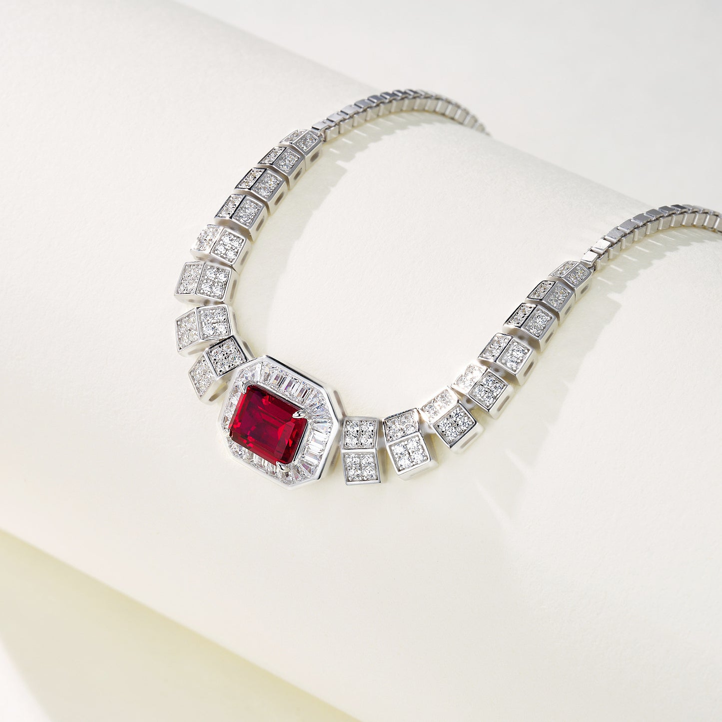 New cultivated emerald evening dress chain pendant S925 silver inlaid cultivated colorful treasure necklace
