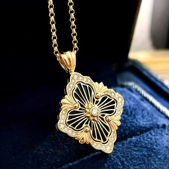 Necklace Opera House Series Four-leaf Clover Palace Retro Brushed Diamond Enamel Pendant