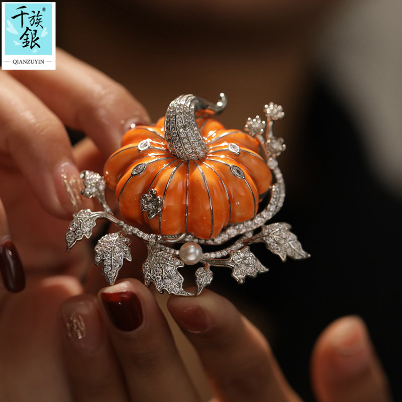Thousand Clan Silver Christmas Gift High end Original Design Pumpkin Brooch Pendant Fashion Accessories