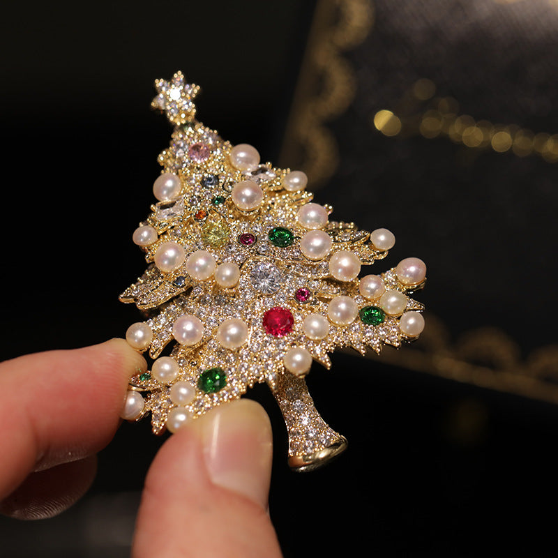 Original natural pearl copper zircon Christmas tree chest flower brooch Christmas gift