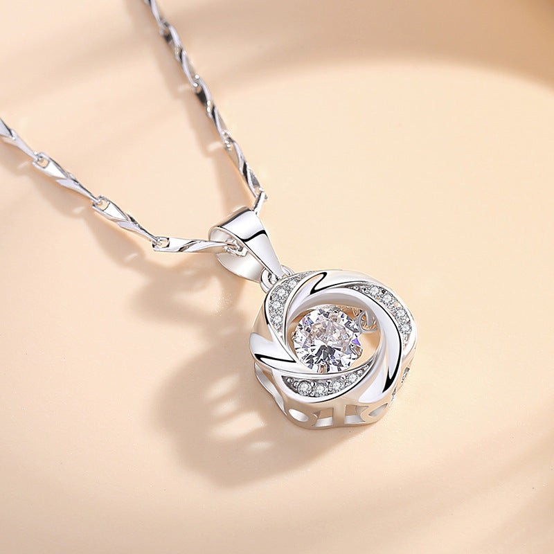 S999 pure silver heart-shaped collarbone necklace Korean version simple ins niche light luxury internet famous pendant
