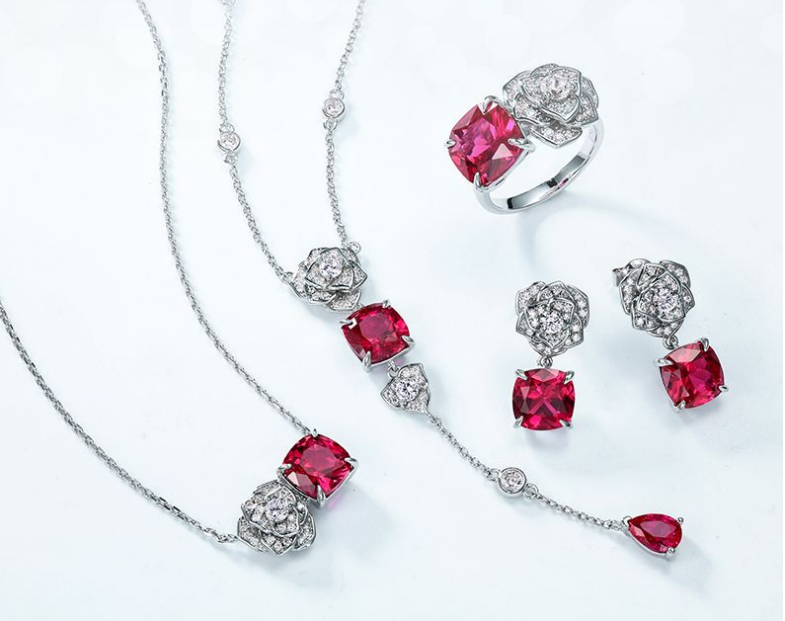 Simulated rose cultivation red treasure long necklace S925 silver inlaid colorful treasure necklace fashionable light luxury