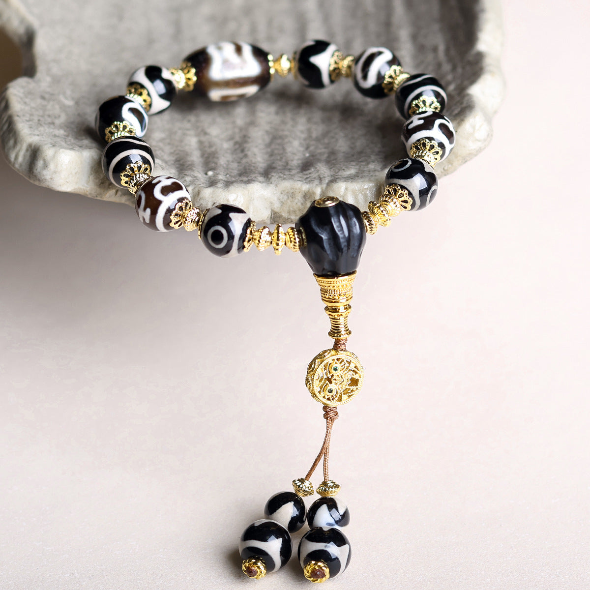 Bracelet  Tibetan Dzi Beads Multi-Treasure Bracelet Tiger Teeth Wealth God Aquarius Three Eyes Vintage Retro Bracelet