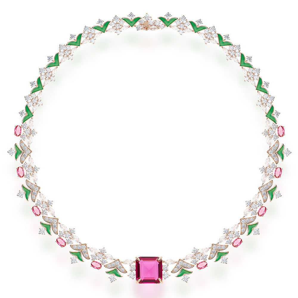 New Forest Garden Chocker Collar with Gold Plated, Fashionable Texture, and a Elegant Evening Dress Chain