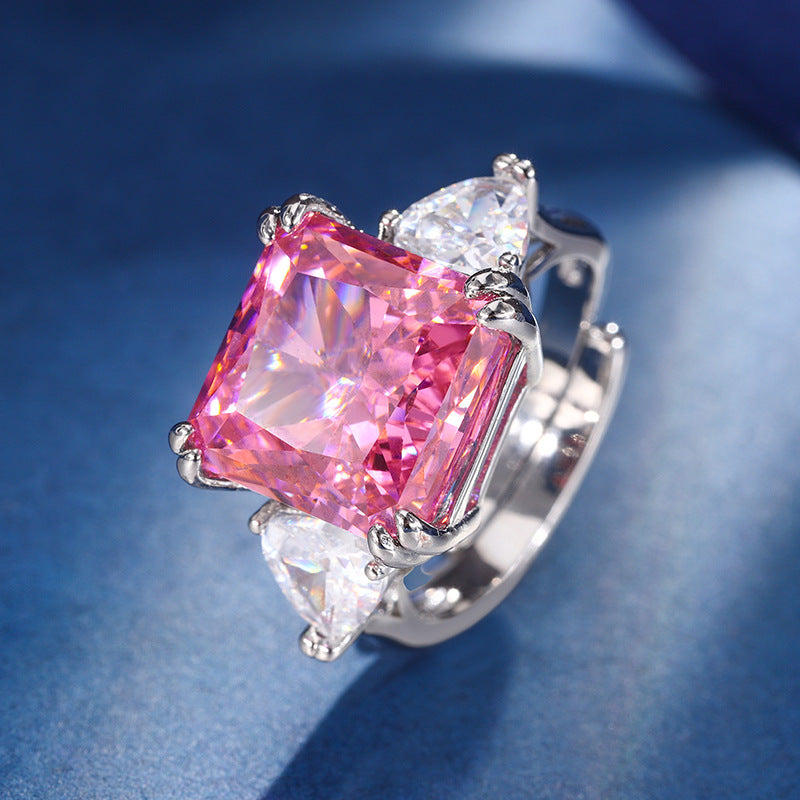 New Zhuangsheng Jewelry High Carbon Diamond Ice Flower Cut Copper Set with Princess Pink Diamond Set 12 * 12-10 * 10