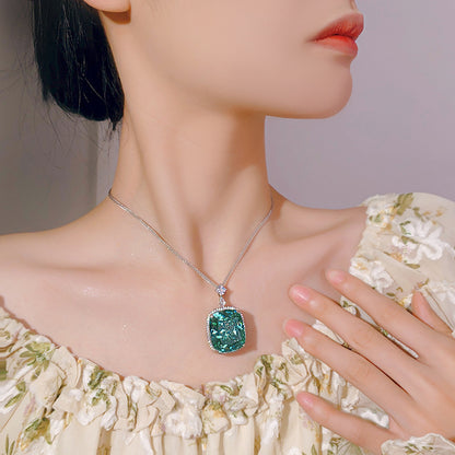 2025 New Jewelry Simulation Para Green Pendant Main Stone 20 * 23