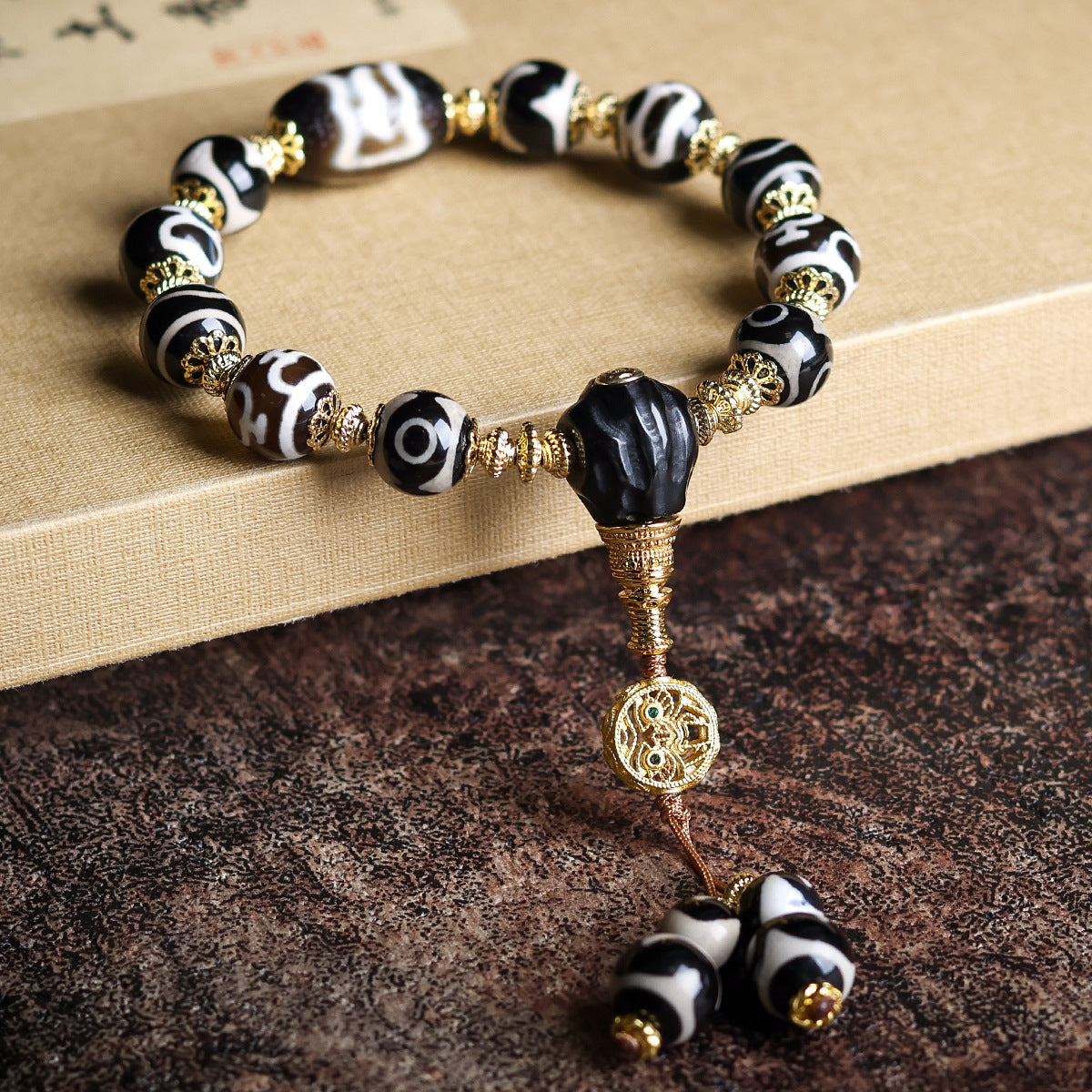 Bracelet  Tibetan Dzi Beads Multi-Treasure Bracelet Tiger Teeth Wealth God Aquarius Three Eyes Vintage Retro Bracelet