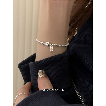 Simple bead sterling silver small plate wrapped with cat and fish bracelet, versatile and exquisite bracelet