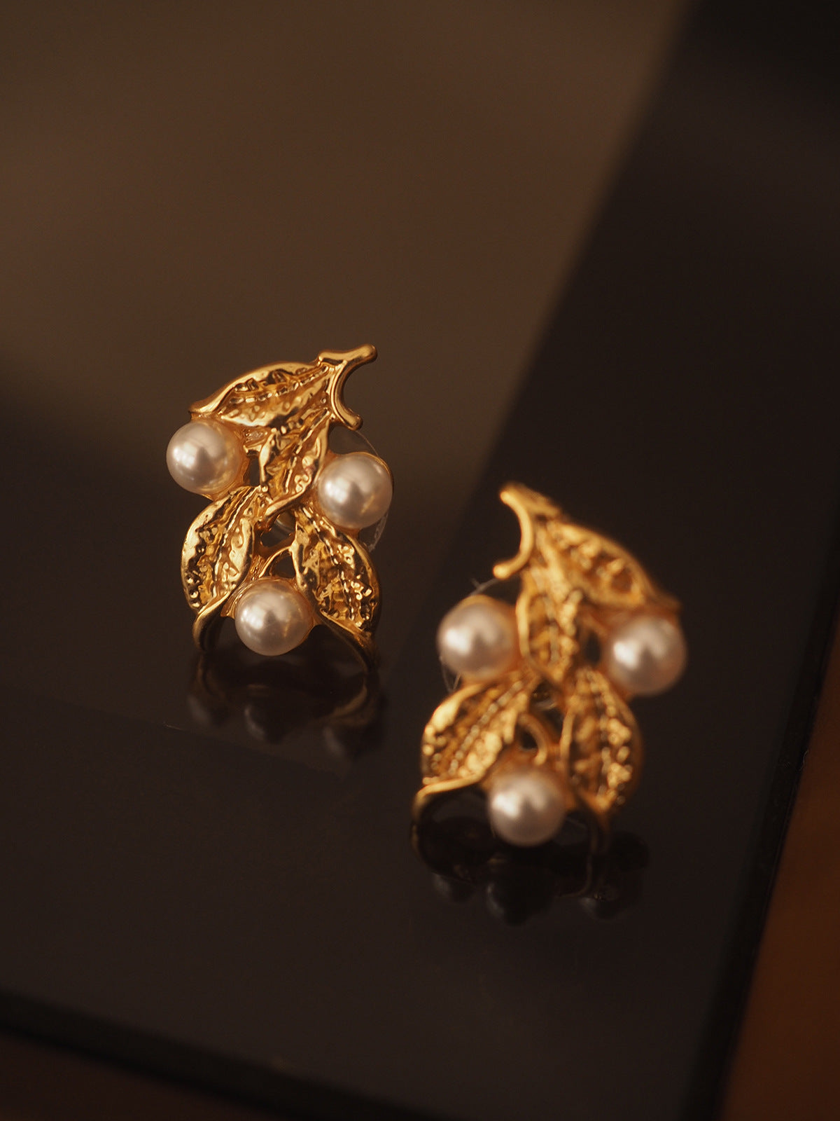 Pearl Retro Western Antique Trifari Cuifali Qingdao Vintage Earrings Earclip No Ear Hole