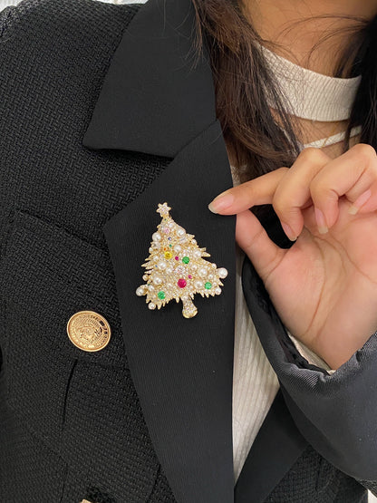 Original natural pearl copper zircon Christmas tree chest flower brooch Christmas gift