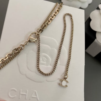 2025 New Vintage Classic Letter Necklace Double Layer Diamond Set Neck Chain
