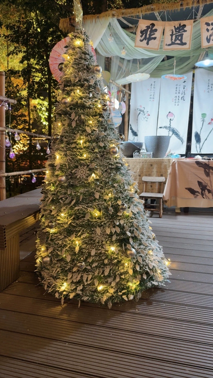 2025 New Hot Selling Plush Falling Snow Scalable Folding Christmas Tree with LED Lights Christmas Decoration Tree