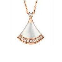 High end fan-shaped necklace, silver necklace, shell shape, 2025 new item, give your girlfriend a Valentine's Day gift