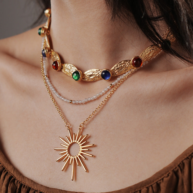 necklace  Vintage style exaggerated metal geometric pendant necklace