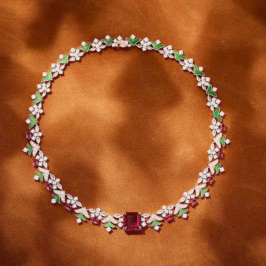 New Forest Garden Chocker Collar with Gold Plated, Fashionable Texture, and a Elegant Evening Dress Chain