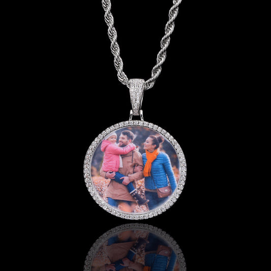 Hip hop S925 sterling silver moissanite round photo frame pendant, personalized accessory, men's necklace