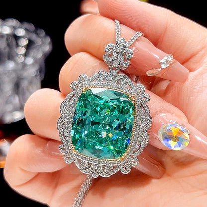 2025 New Jewelry Simulation Para Green Pendant Main Stone 20 * 23