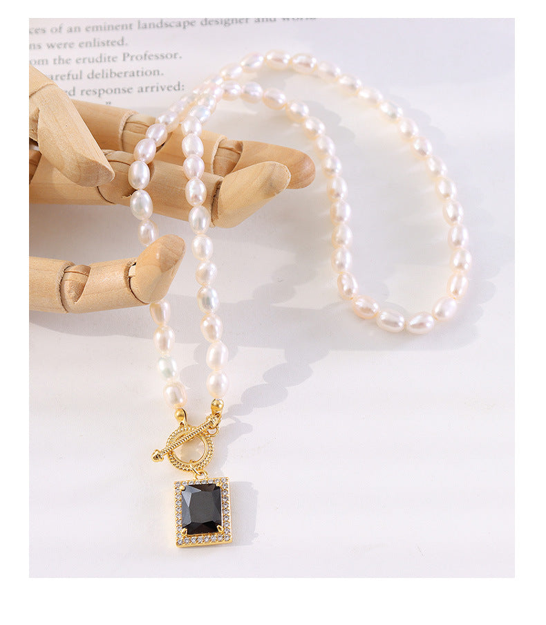 French freshwater pearl collarbone chain zircon starry square pendant necklace versatile titanium steel jewelry