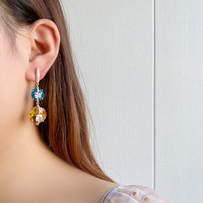 Micro inlaid with two colorful crystals, versatile silver needle earrings