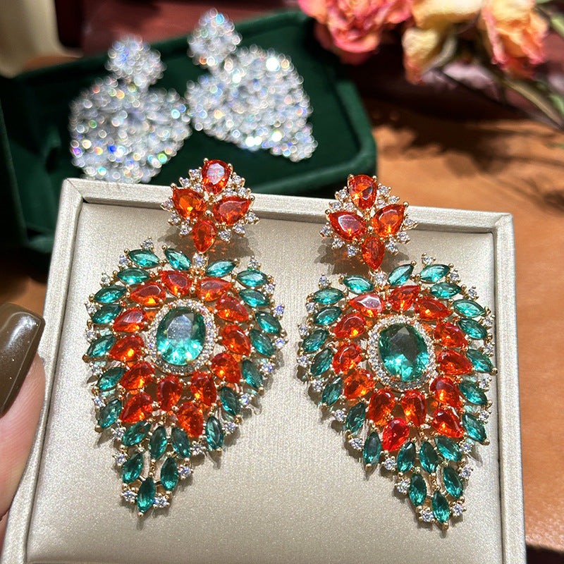 Heavy Industry Hollow Heart Set with Water Drop Zircon Earrings 2024 New Edition