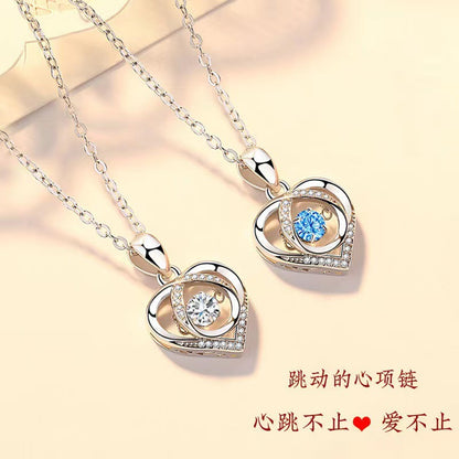 Heart necklace for women, dynamic heart-shaped collarbone chain, Mother's Day gift, Valentine's Day gift pendant