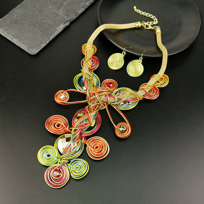 necklace  Chain tribal ethnic customs wearing jewelry festival exaggerated style