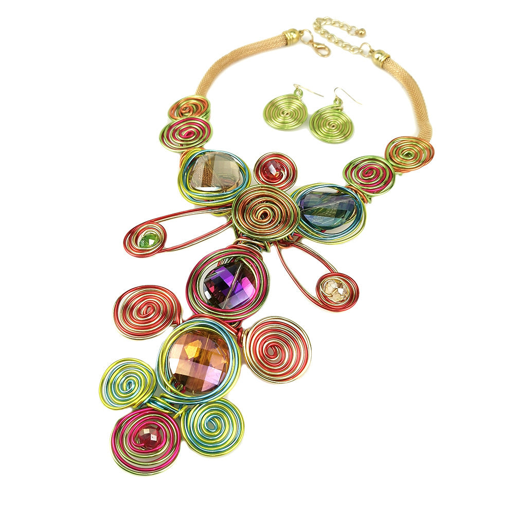 necklace  Chain tribal ethnic customs wearing jewelry festival exaggerated style