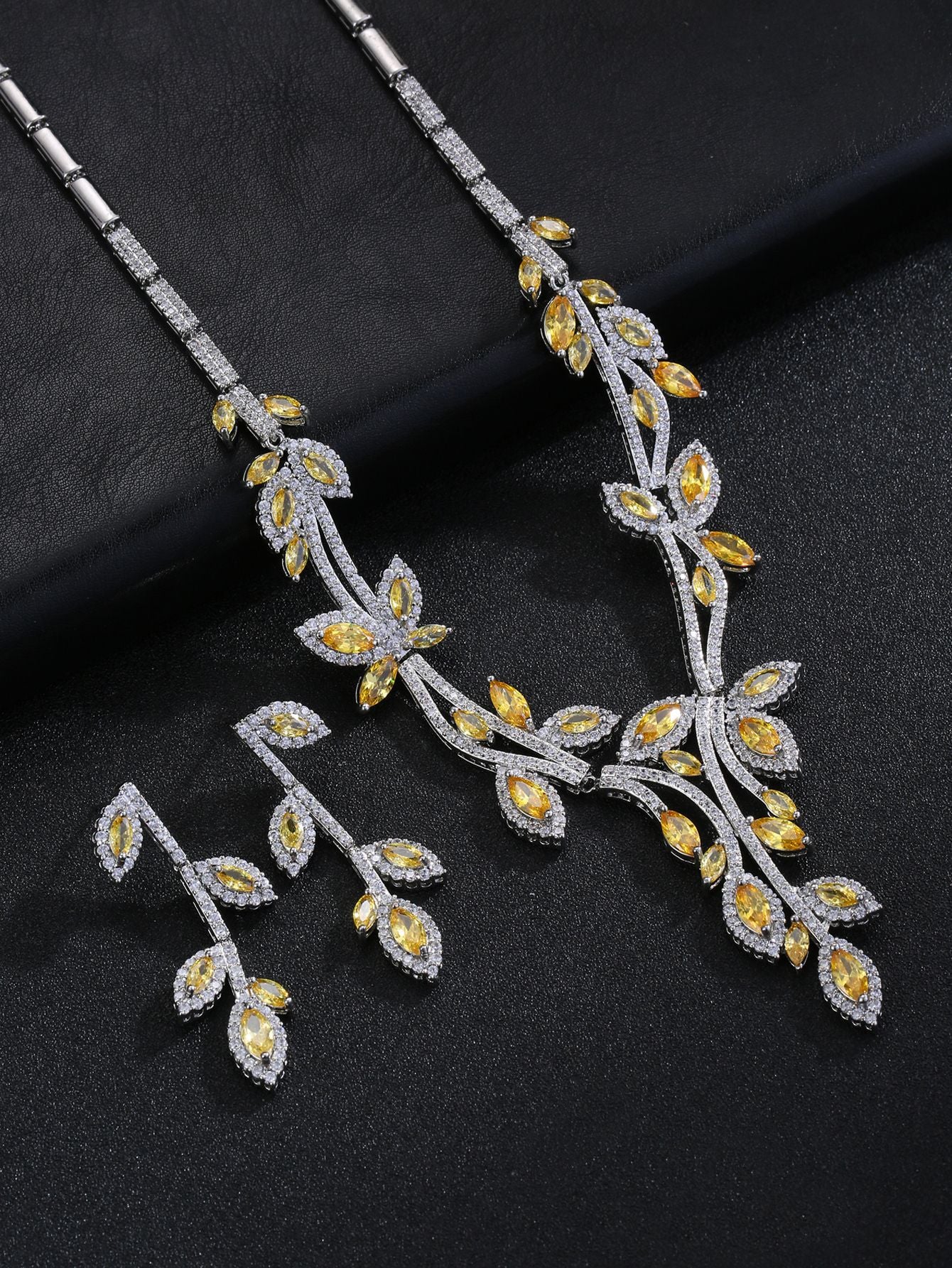 Zircon necklace earring set decorations