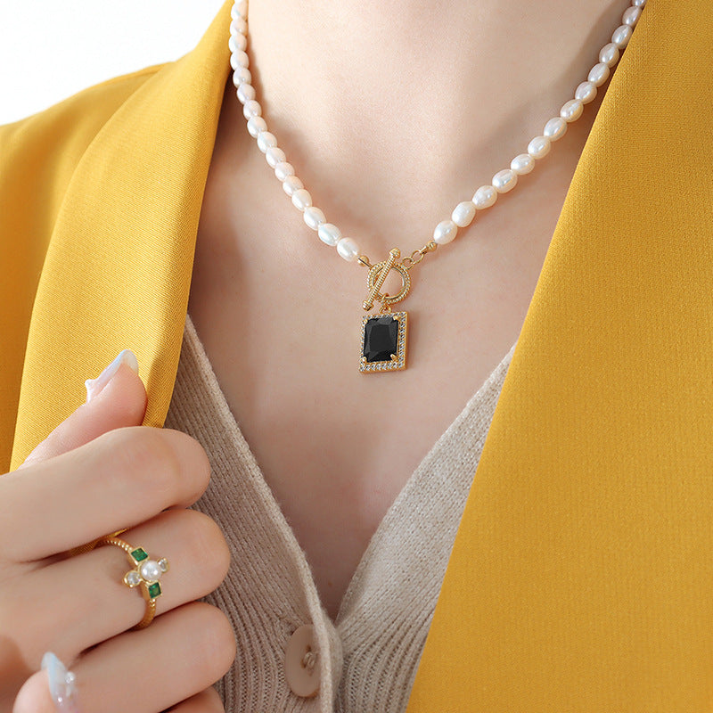 French freshwater pearl collarbone chain zircon starry square pendant necklace versatile titanium steel jewelry