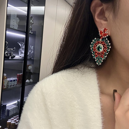 Heavy Industry Hollow Heart Set with Water Drop Zircon Earrings 2024 New Edition