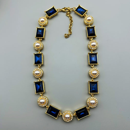 necklace Medieval elegant, luxurious and versatile high-end sapphire blue glass pearl necklace