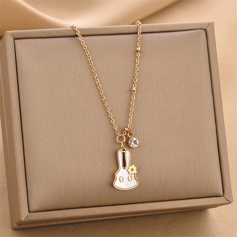 Creative titanium steel necklace, fashionable accessory, collarbone chain