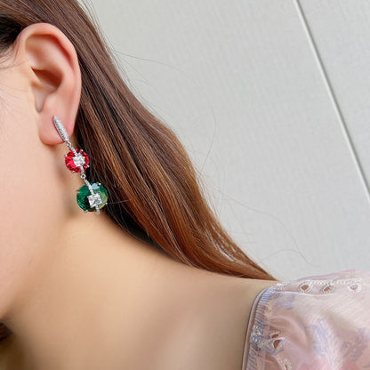 Micro inlaid with two colorful crystals, versatile silver needle earrings