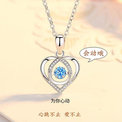 Heart necklace for women, dynamic heart-shaped collarbone chain, Mother's Day gift, Valentine's Day gift pendant