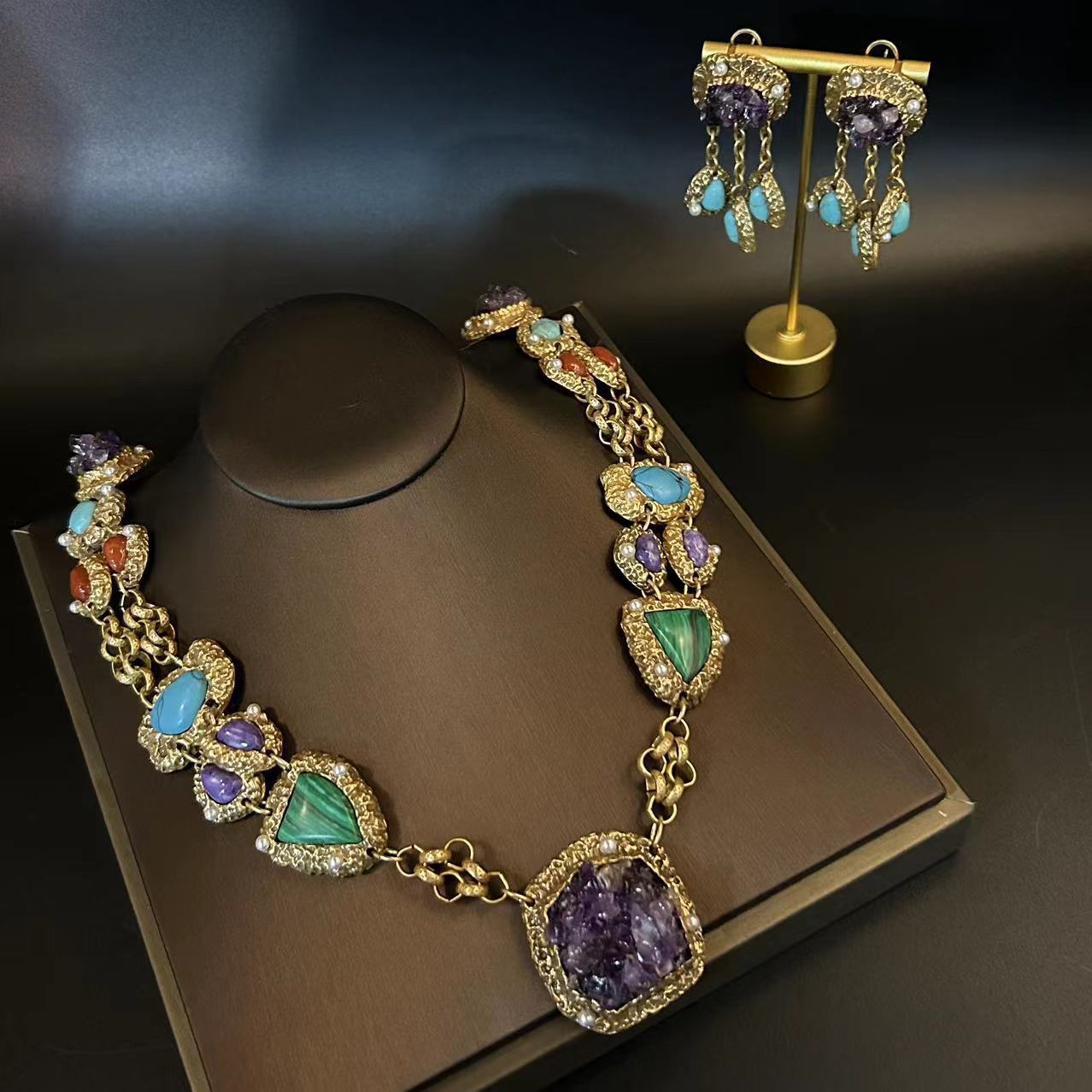 Antique natural stone made necklaces, earrings, amethyst, pine stone tassel earrings