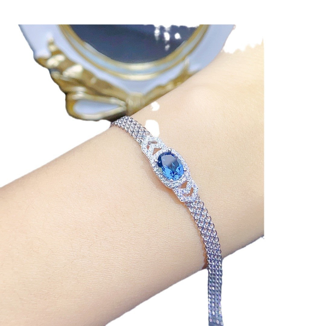 Hot selling natural topaz bracelet S925 silver inlaid main stone 6 * 8 in Europe and America
